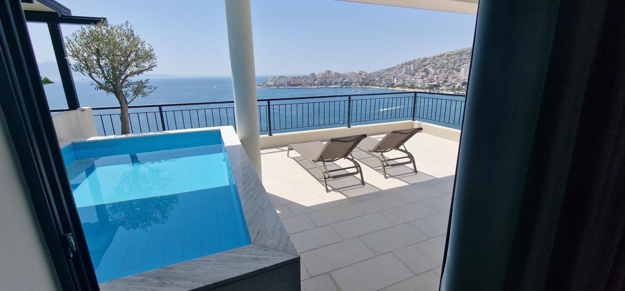 Joanna Suites Sarande Exterior photo